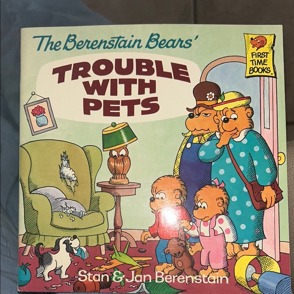 The Berenstain Bears 'Trouble with Pets' Book